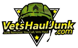 Logo for VetsHaulJunk.com